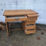 Bureau administratif adulte