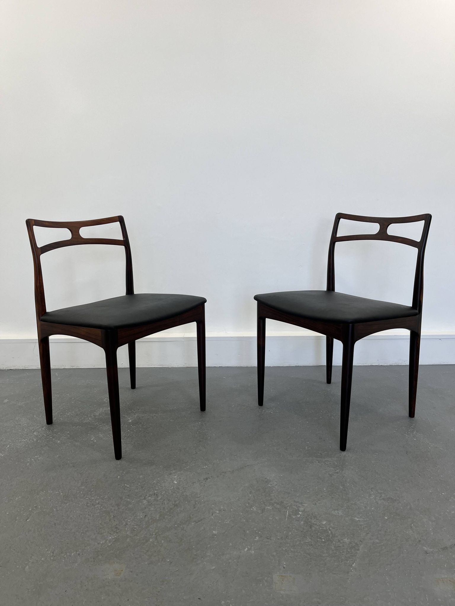 Chaises d'appoint danoises modèle 94 en palissandre et cuir par J.Andersen pour Christian Linneberg, années 1960,