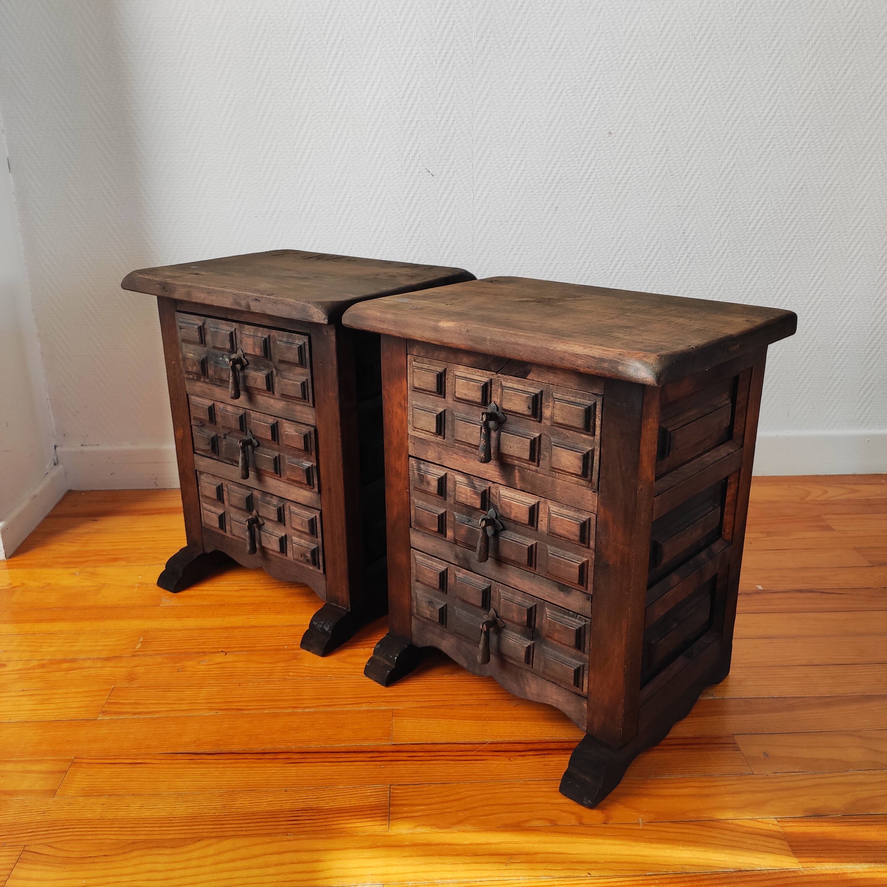 Brutalist pair of bedside tables, 1950.