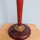 Lampe Art Déco, en bois acajou et opaline, années 1920-30