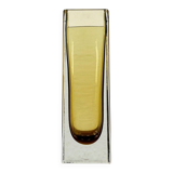 Minimalist Sommerso glass vase model Kf 296 from the mid-century by Kaj Franck for Nuutajärvi Notsjö, Finland, 1965.