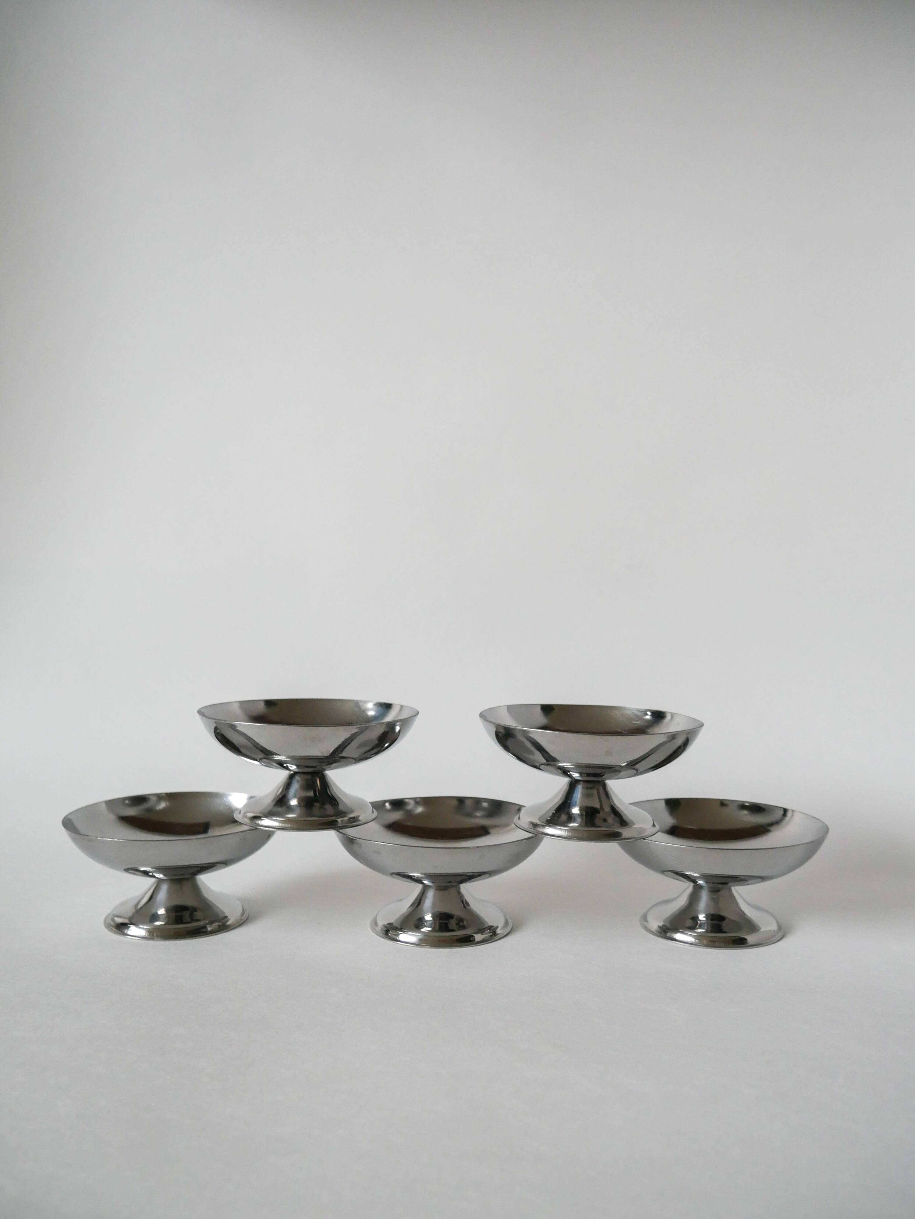 set of 5 designer stainless steel bowls 1970 9 x 5 cm