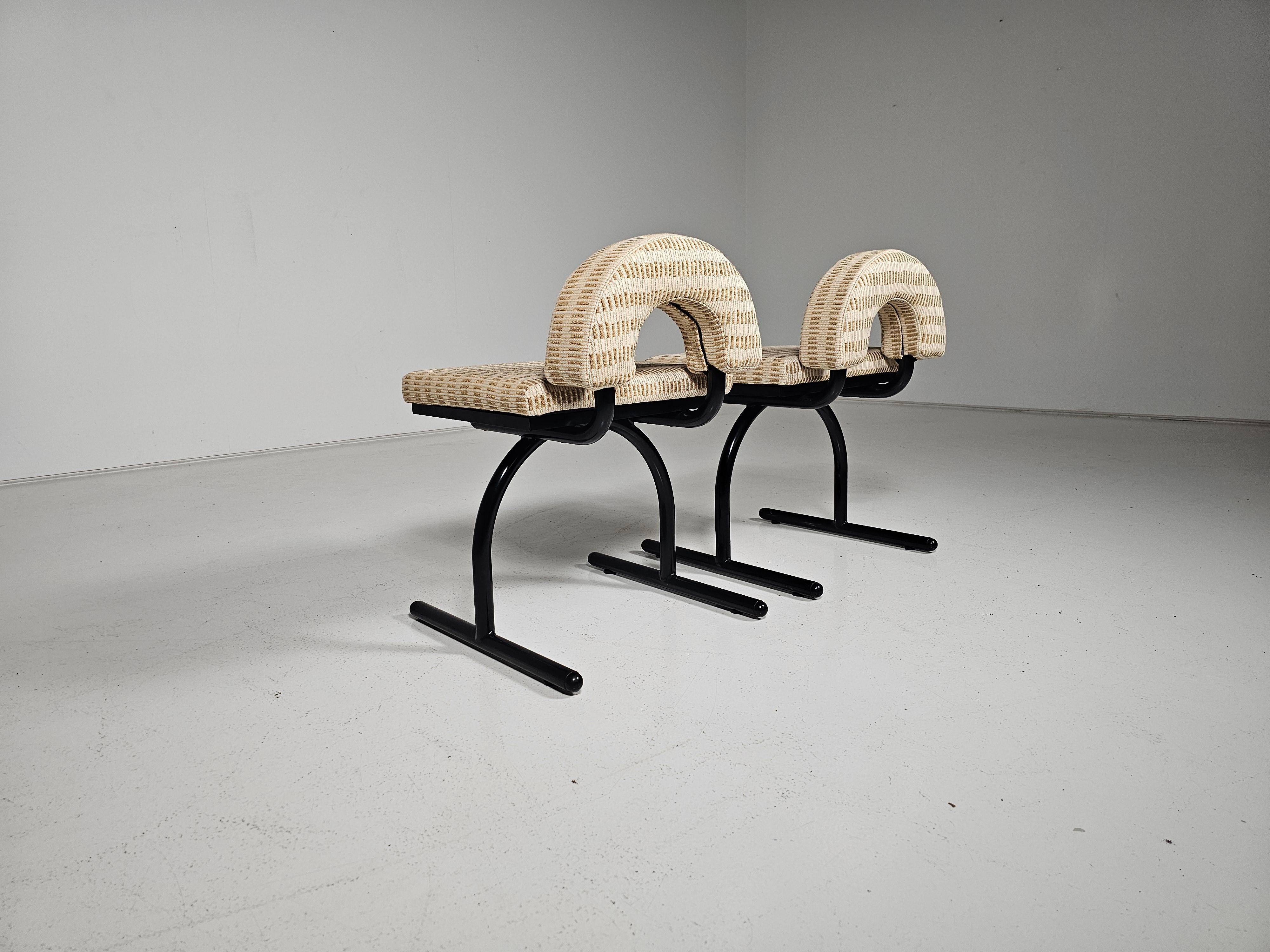 Set of 2 chairs, Italy 1980s.