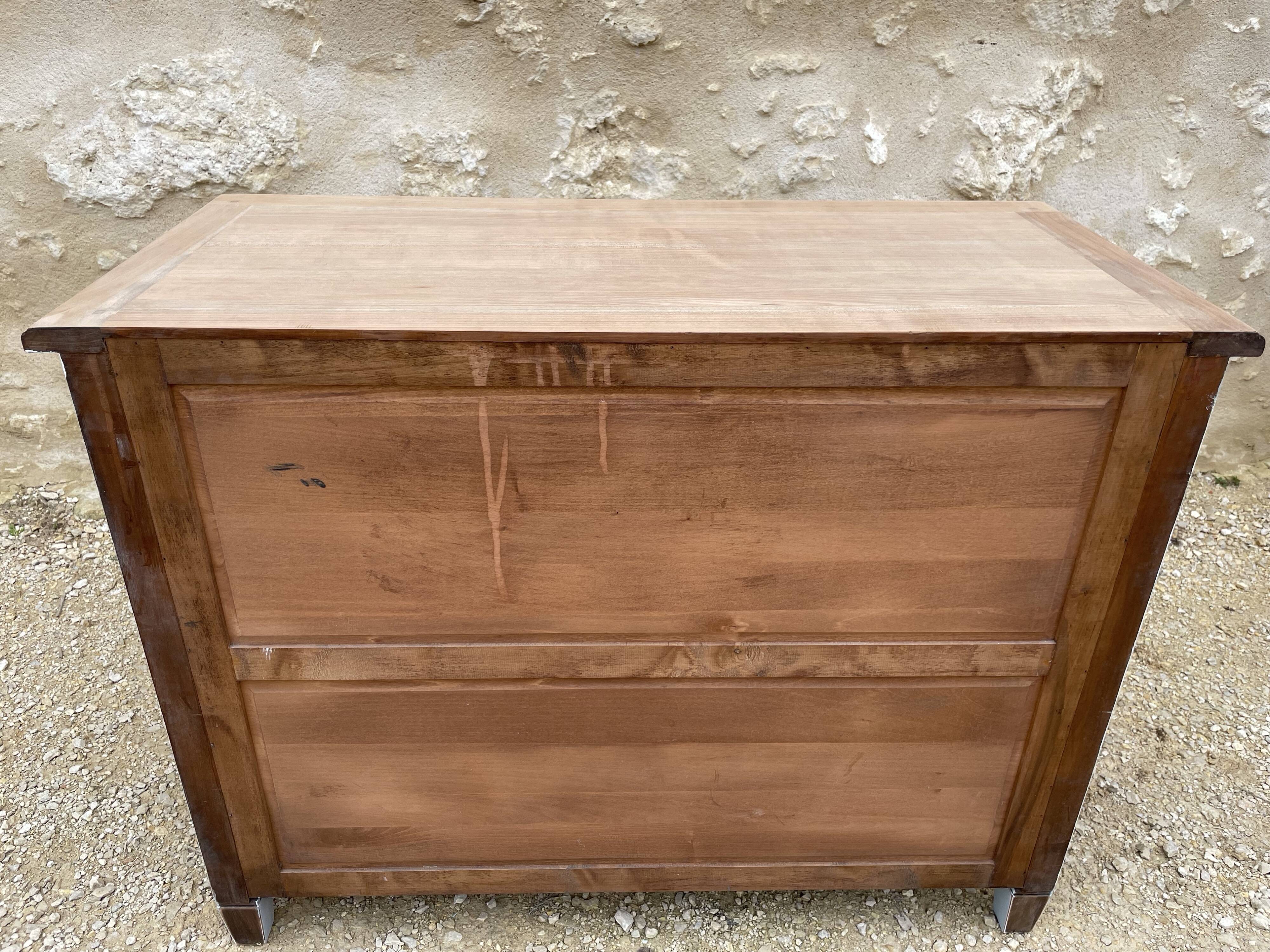 Louis XVI style chest of drawers in Versailles gray patinated cherry