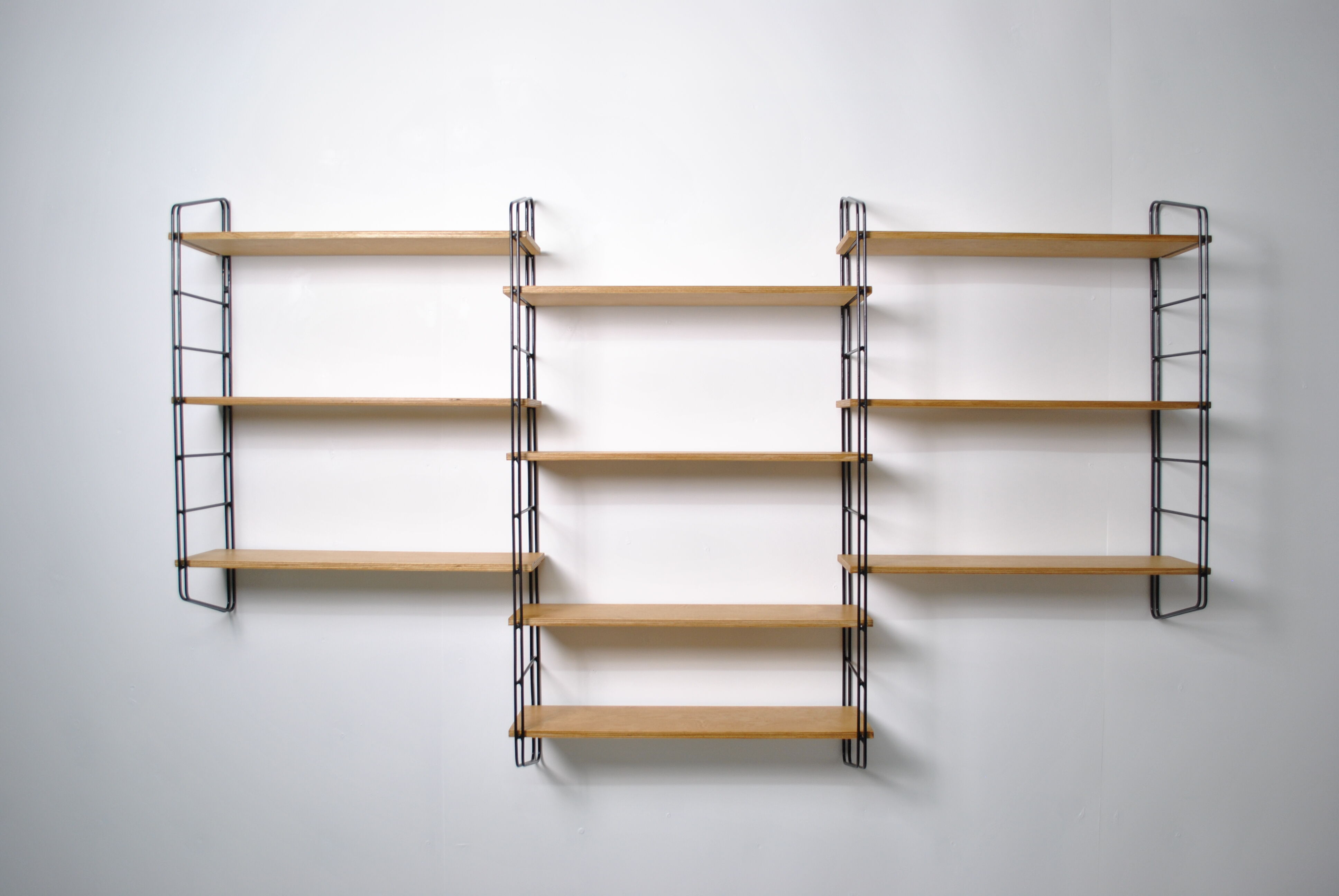 Etagère type String 1970