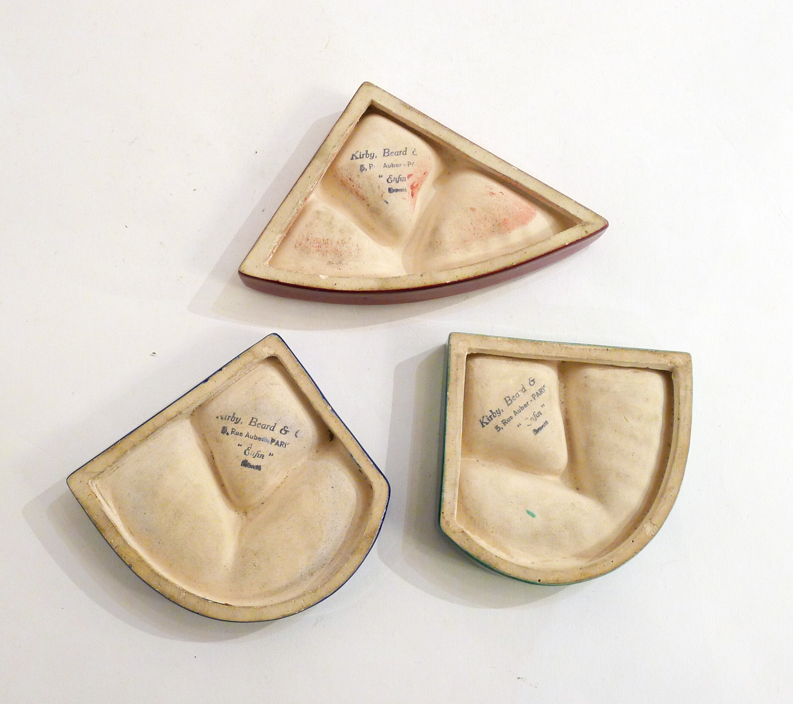 Set de 3 cendriers émaillés 1930 Kirky Beard & Co