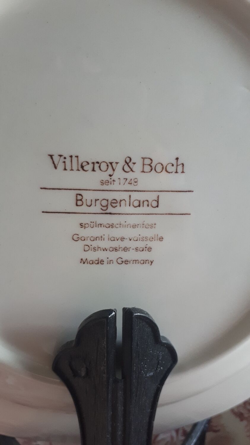 Burgenland pink soup plate series