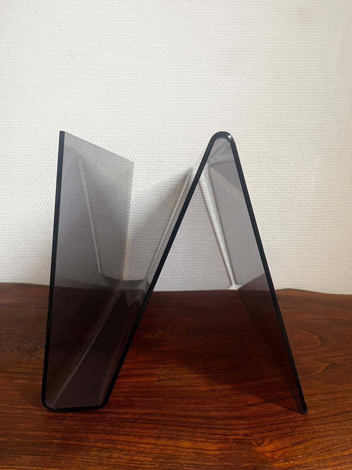 Plexiglas magazine holder Roche Bobois 70 GLG Dumas