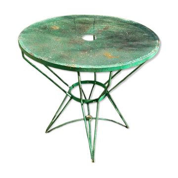 Garden iron table