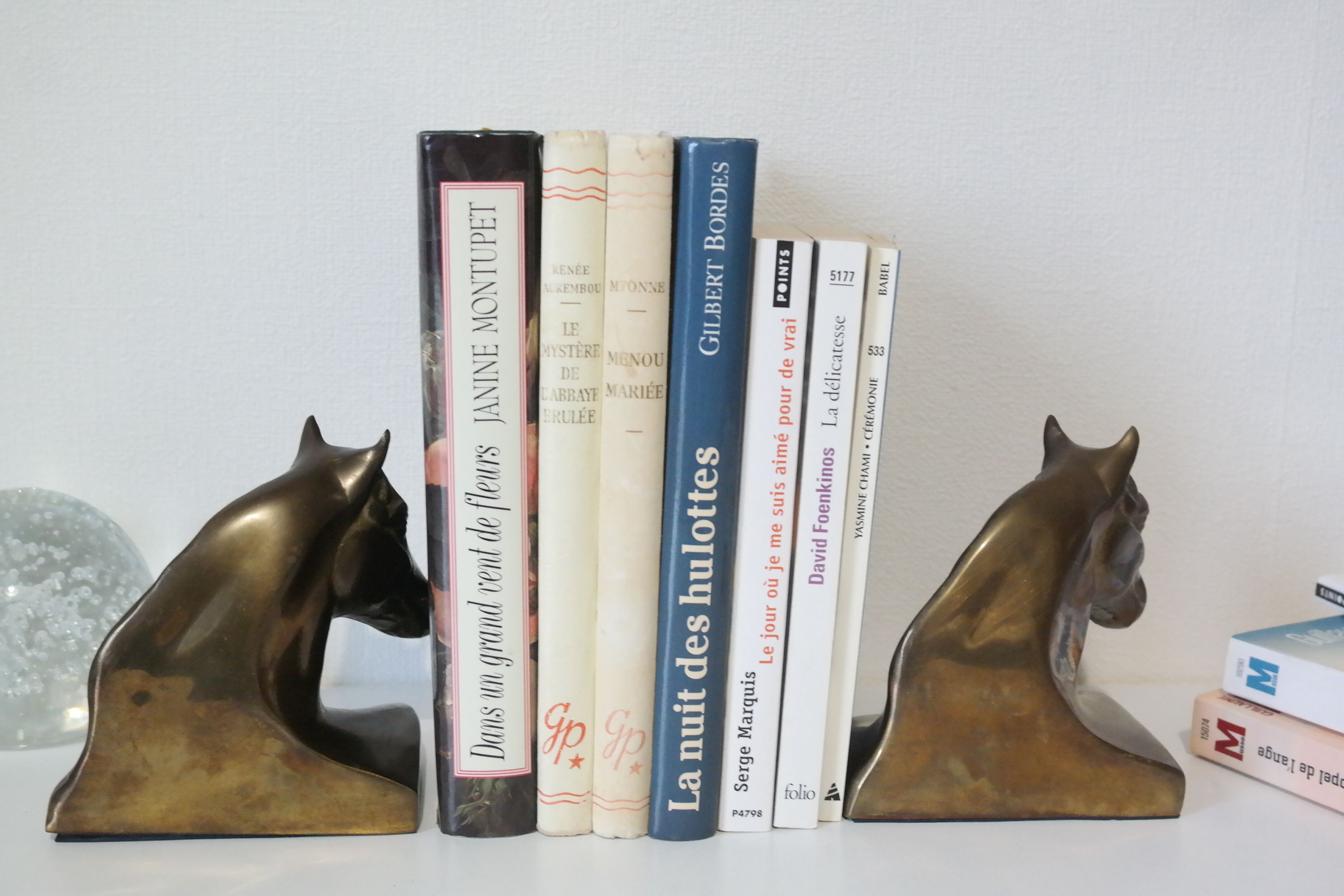 Pair of bookends plaster horses effect vintage brass
