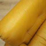 Yellow leather sofa, Italian design, 1960s, manufacturer: B&B Italia, design