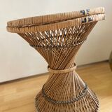 Diabolo rattan stool