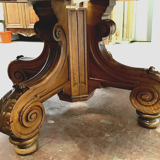 Table Napoleon III has central base in solid walnut nineteenth century