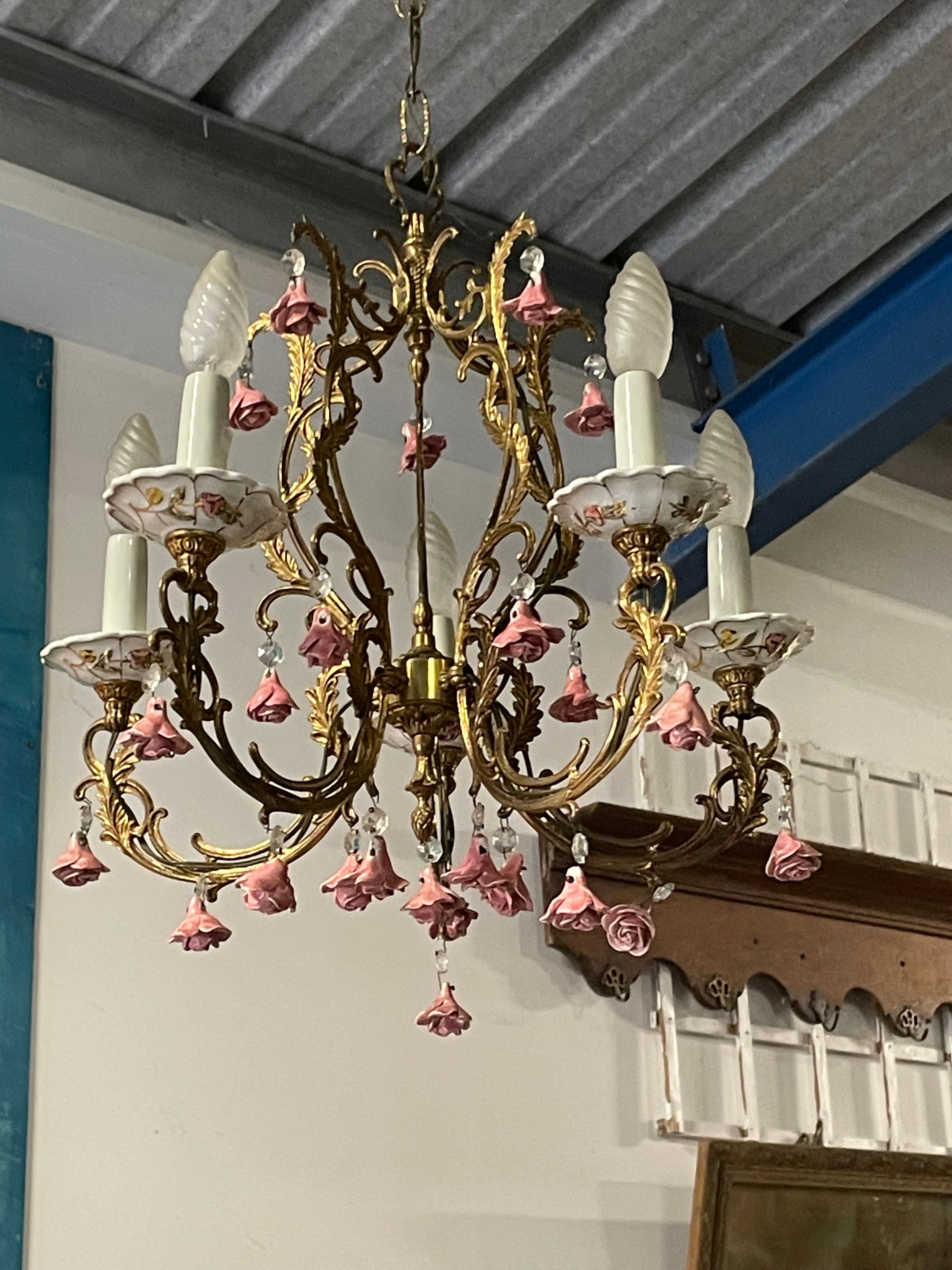 Lustre bronze et porcelaine 5 feux