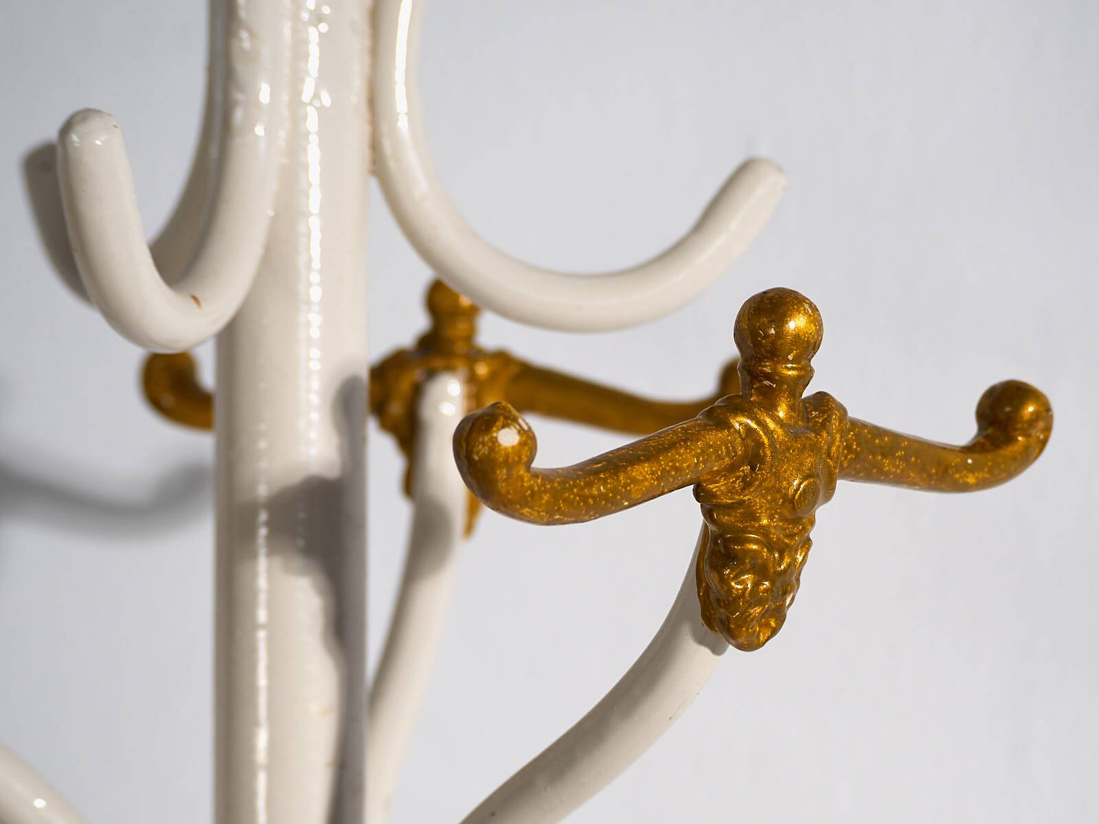 Antique white and gold floor coat rack (circa 1920)