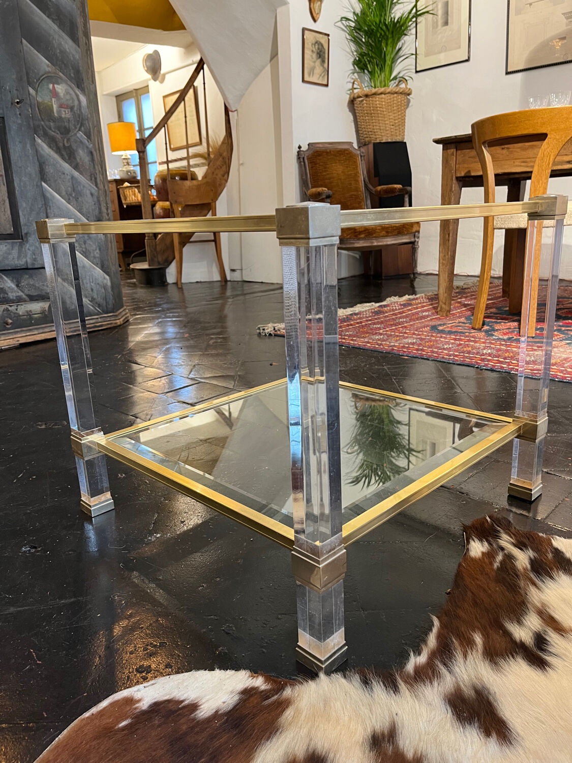 Bout de canape  plexiglas et verre 1960