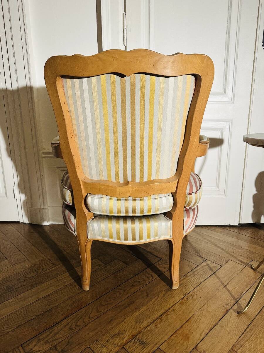 Pair of Roche Bobois cabriolet armchairs with "Queen's back"