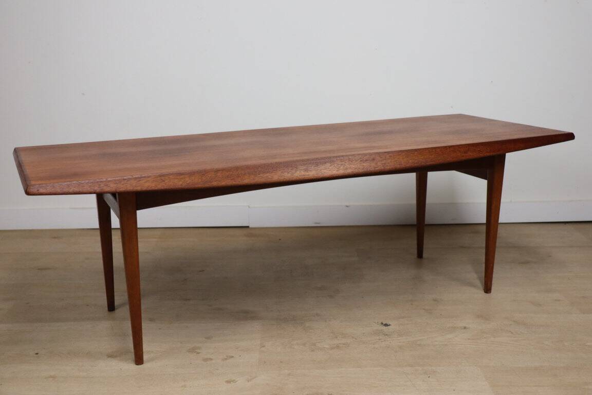 Table basse vintage en teck de Gordon Russell, 1960