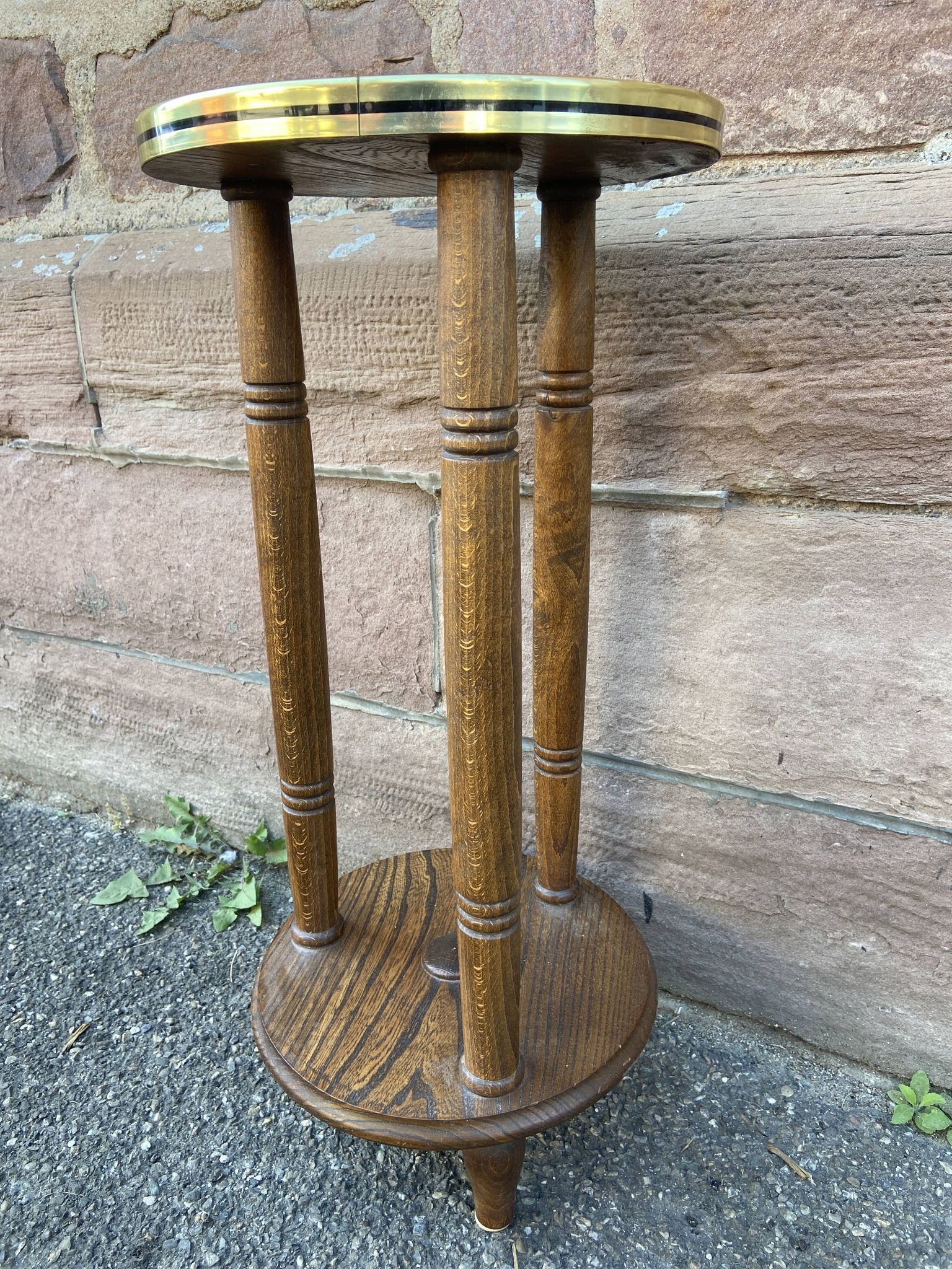 Formica vintage pedestal table