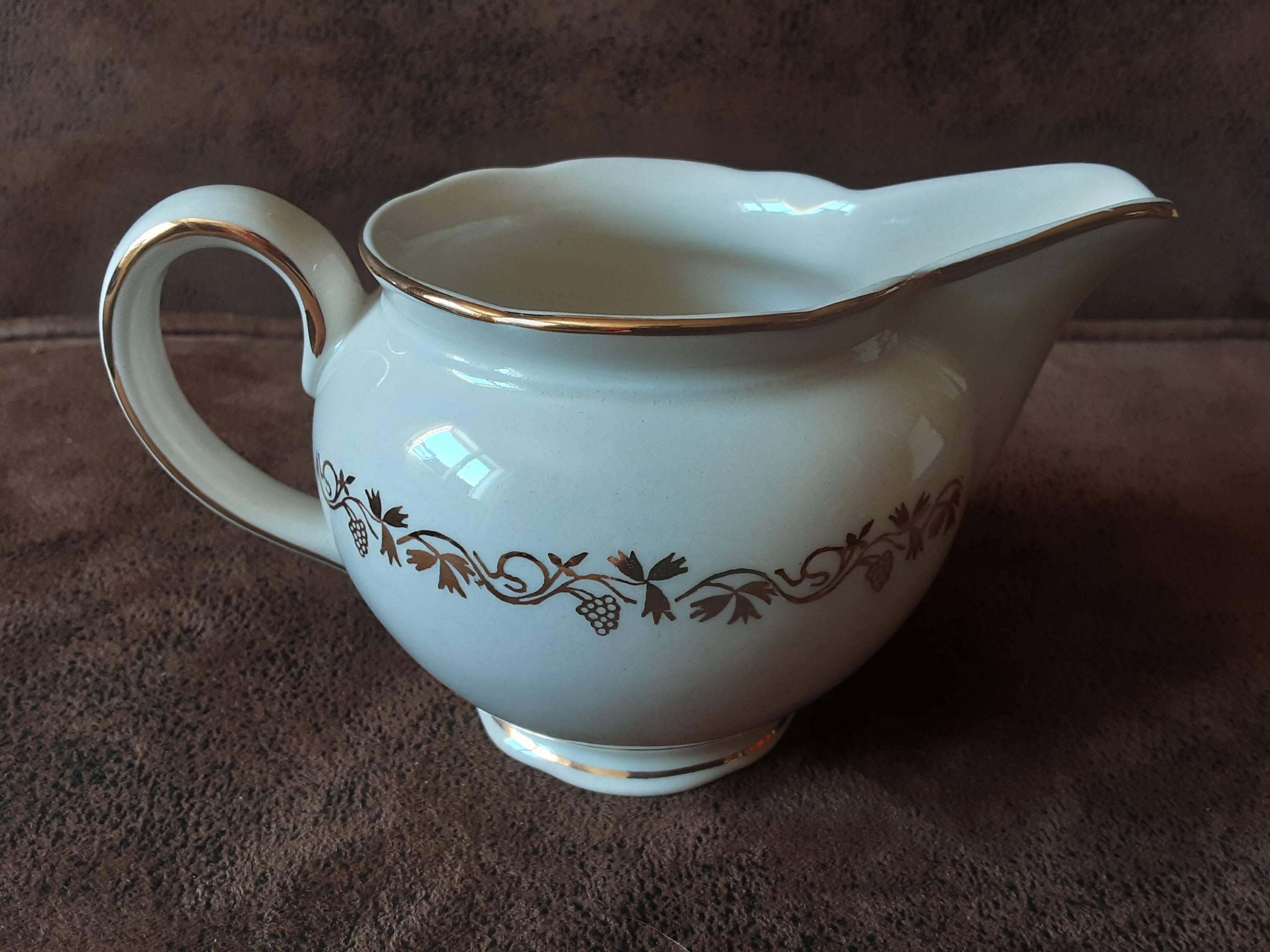 Willeroy and Boch milk jug