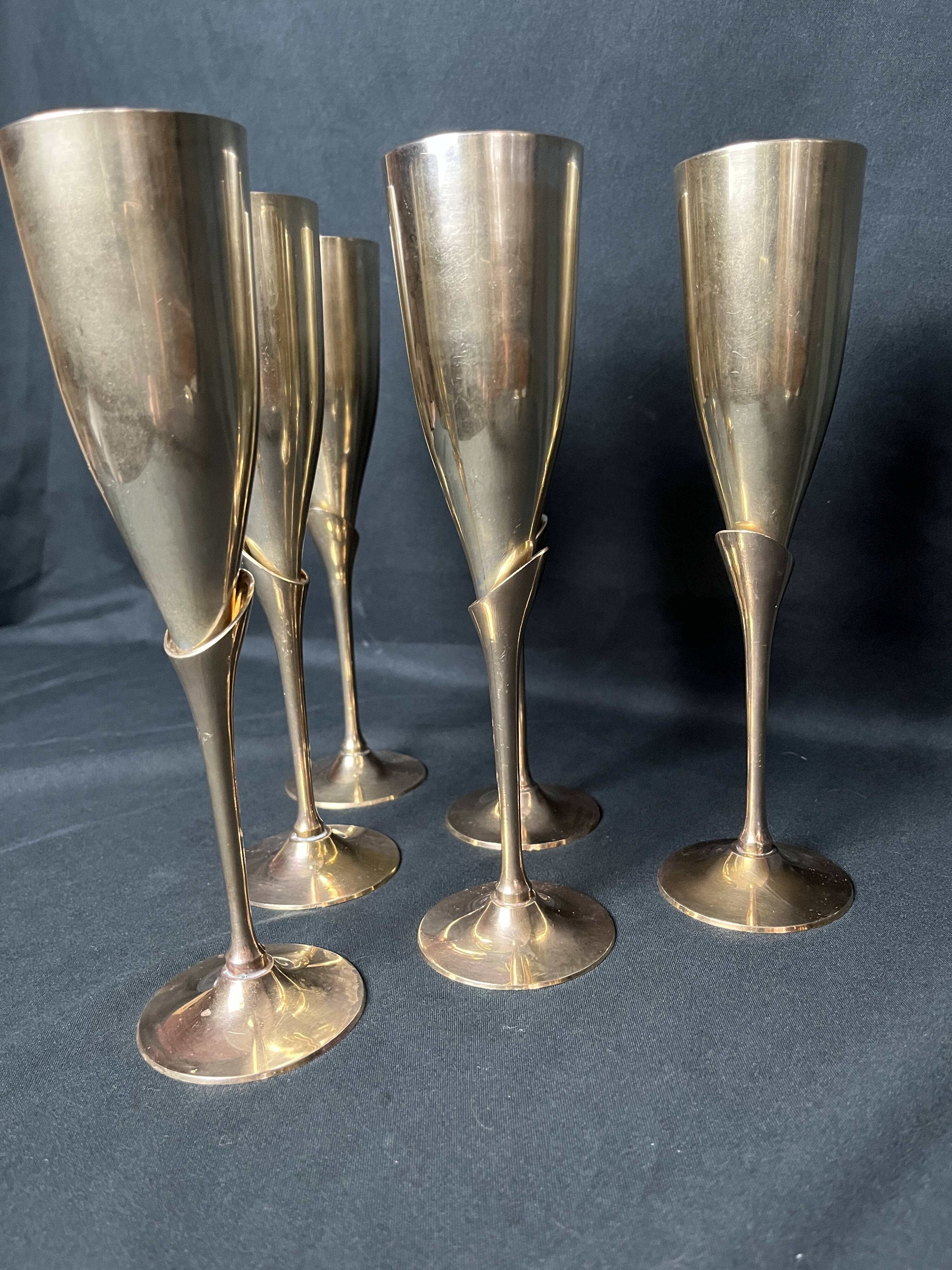 Vintage 6 silver-plated champagne flutes, 20th century