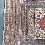 Oriental carpet 129 x 205 cm