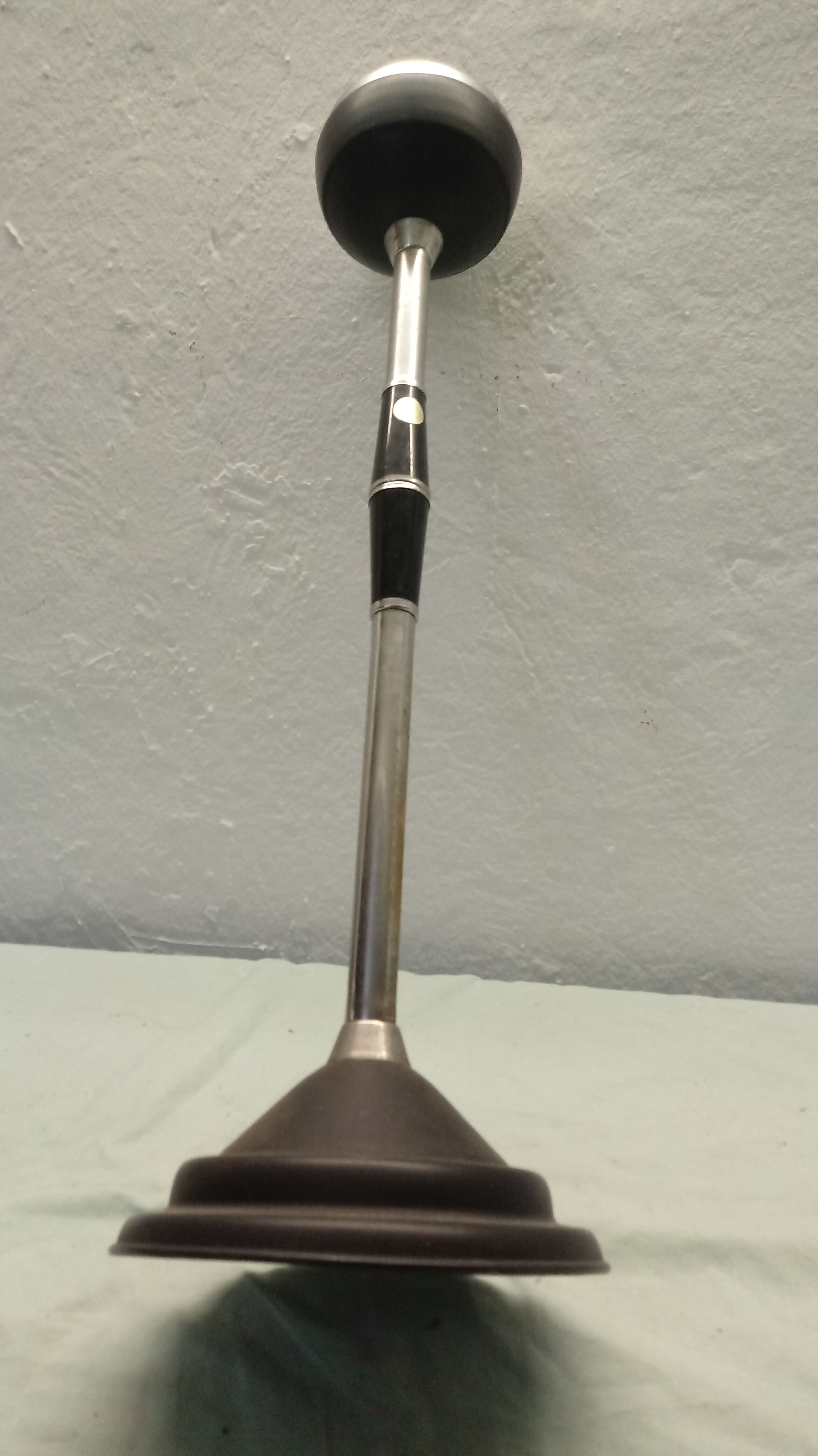 Vintage 60s floor ashtray in silver and black metal