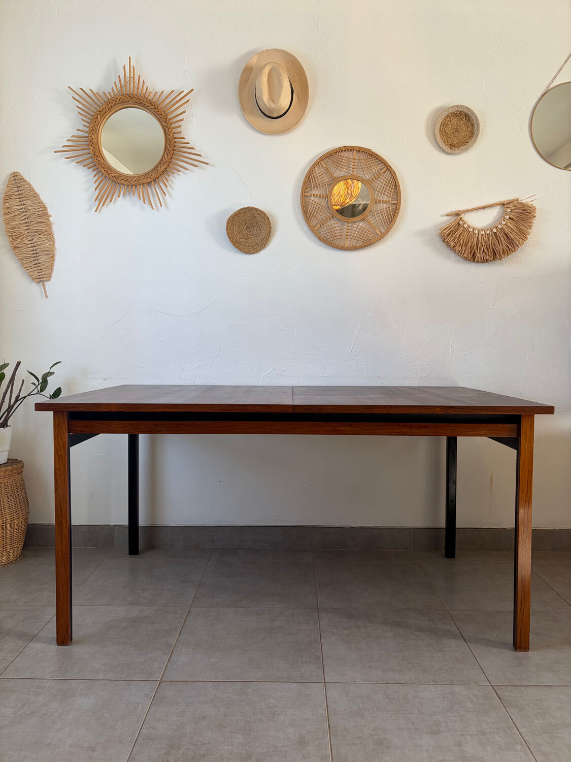 Vintage designer extendable table