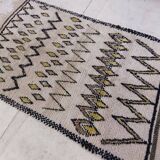Handcrafted Moroccan Berber Rug 186 X 118 CM