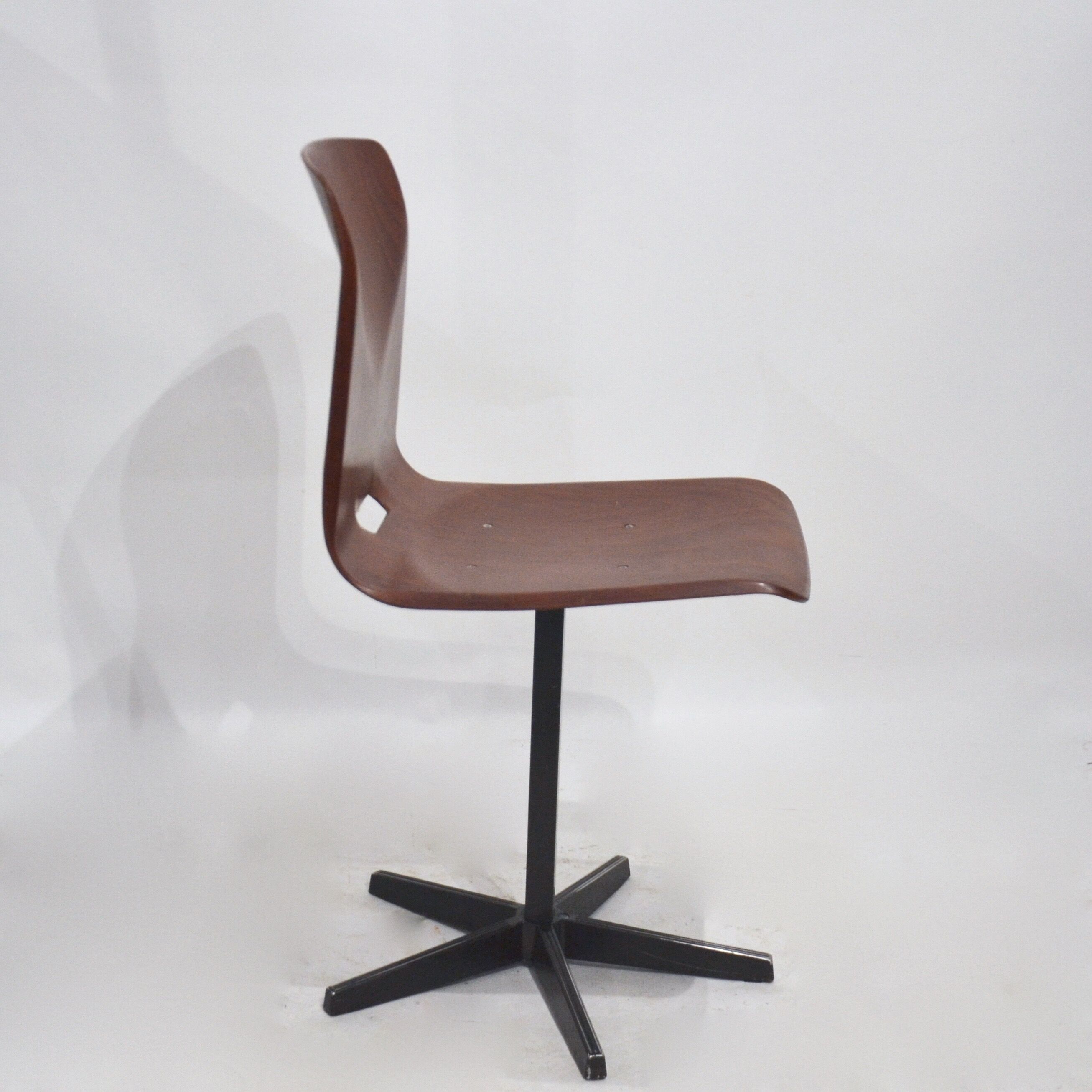 Pair of chairs Pagholz