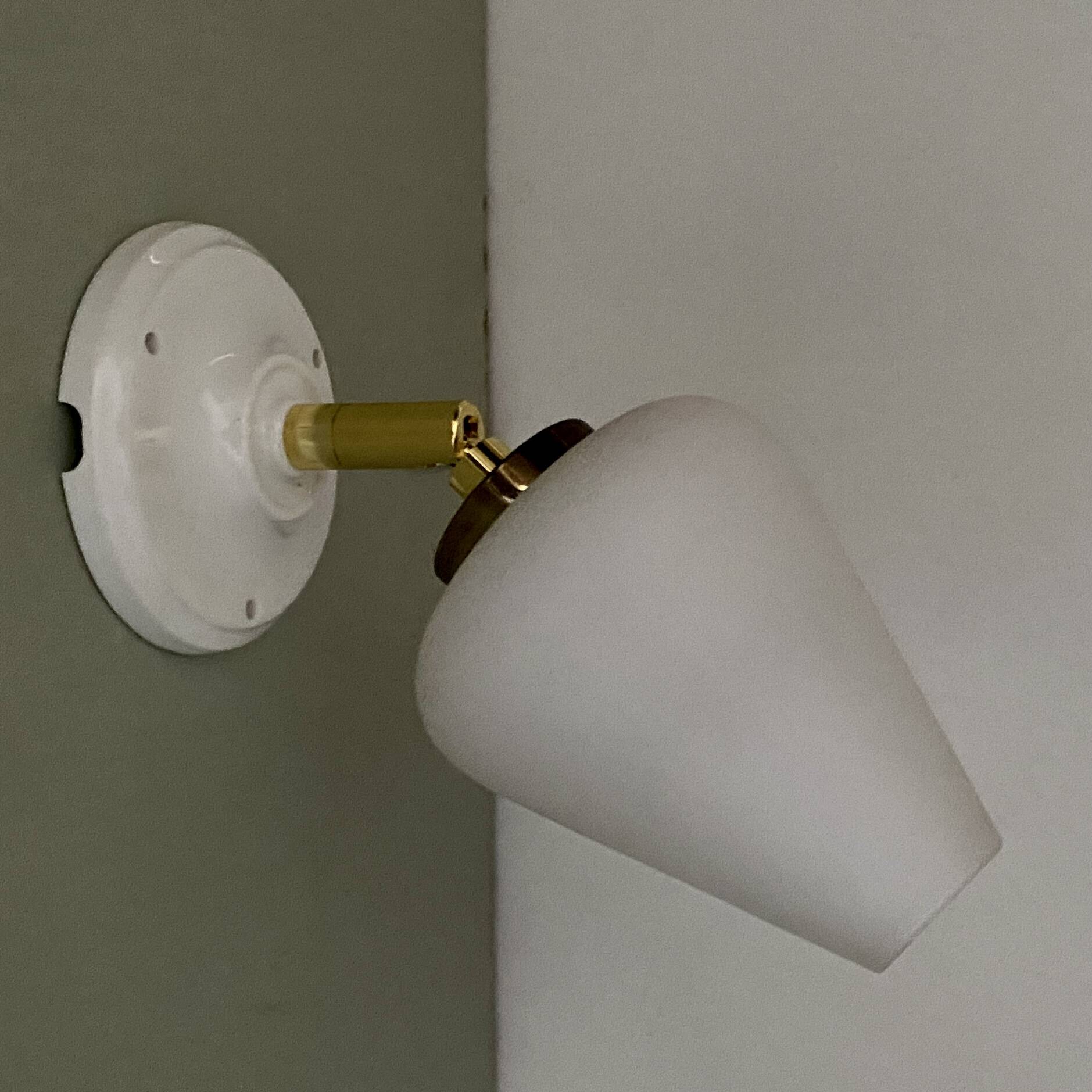 Vintage tulip wall light in white opaline