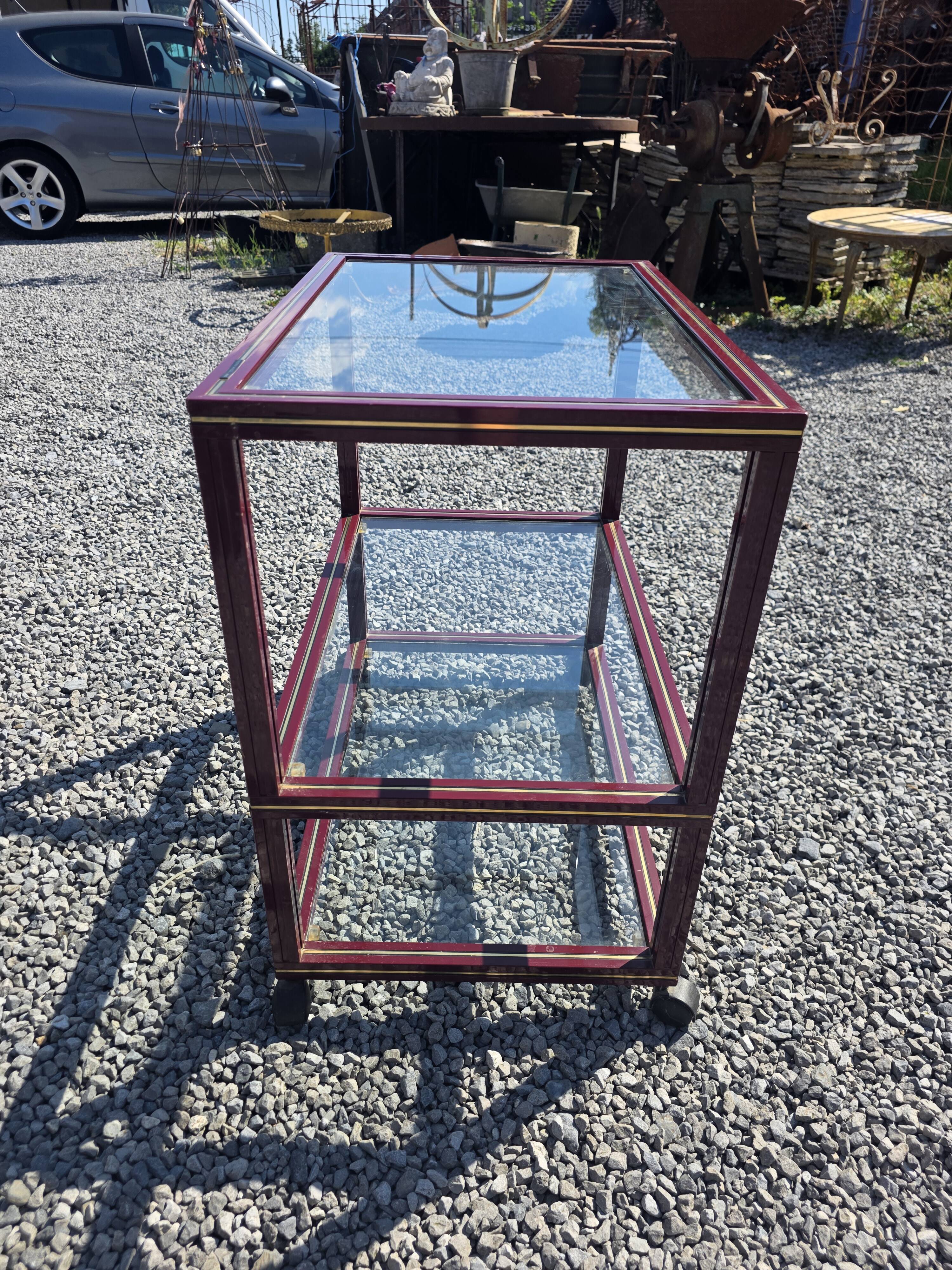 Table design Pierre Vandel from the 1970s.