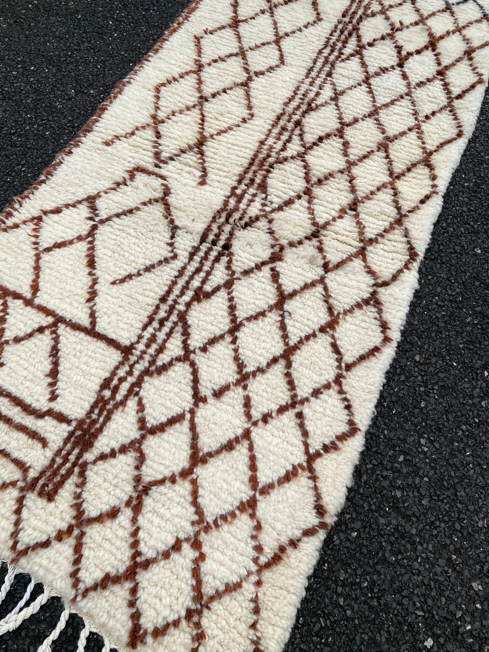 Berber carpet corridor Beni Ouarain 90×320 cm