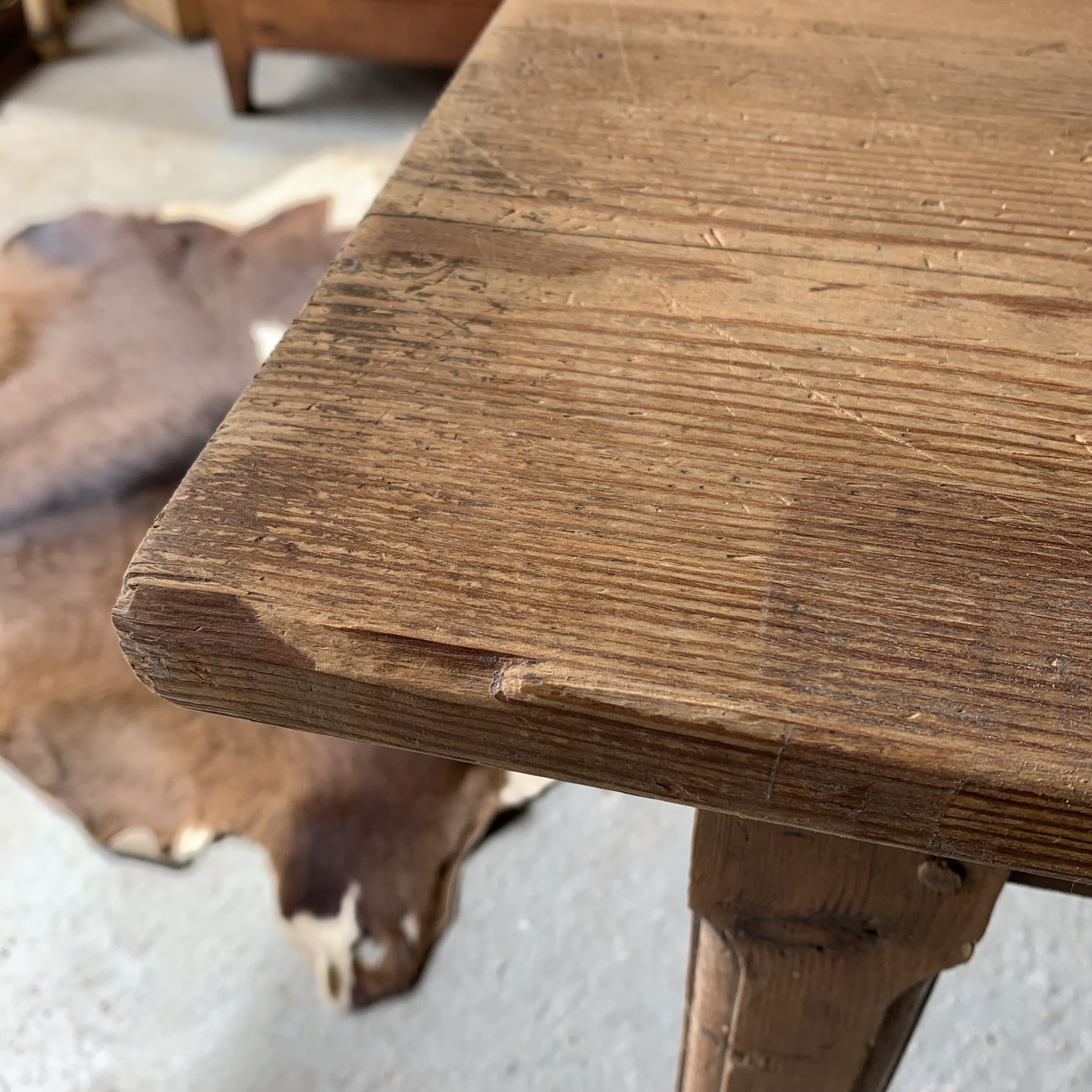 Old rectangular table - 1M40 - 2 drawers