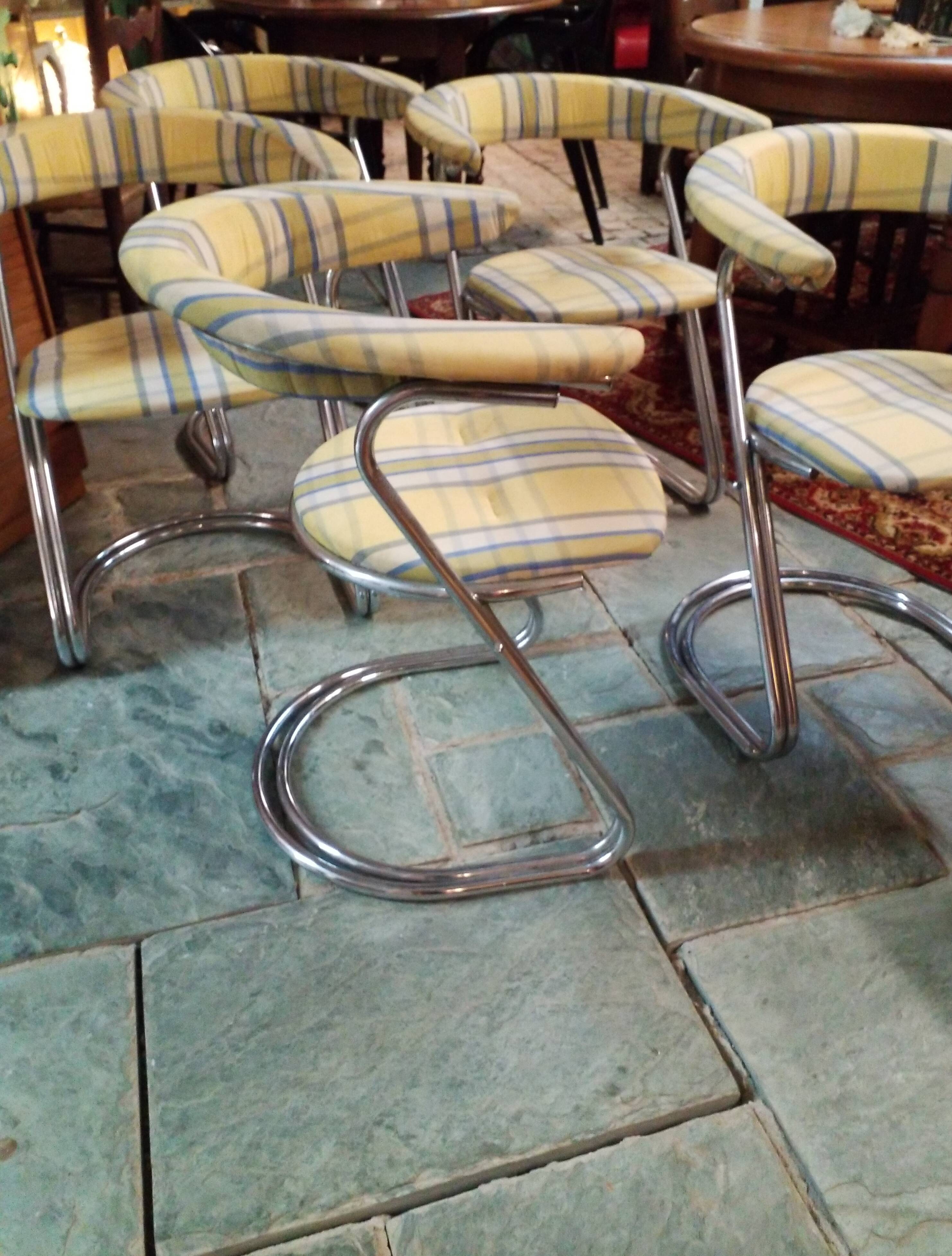 6 fauteuils en chrome