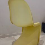 Pantone chairs