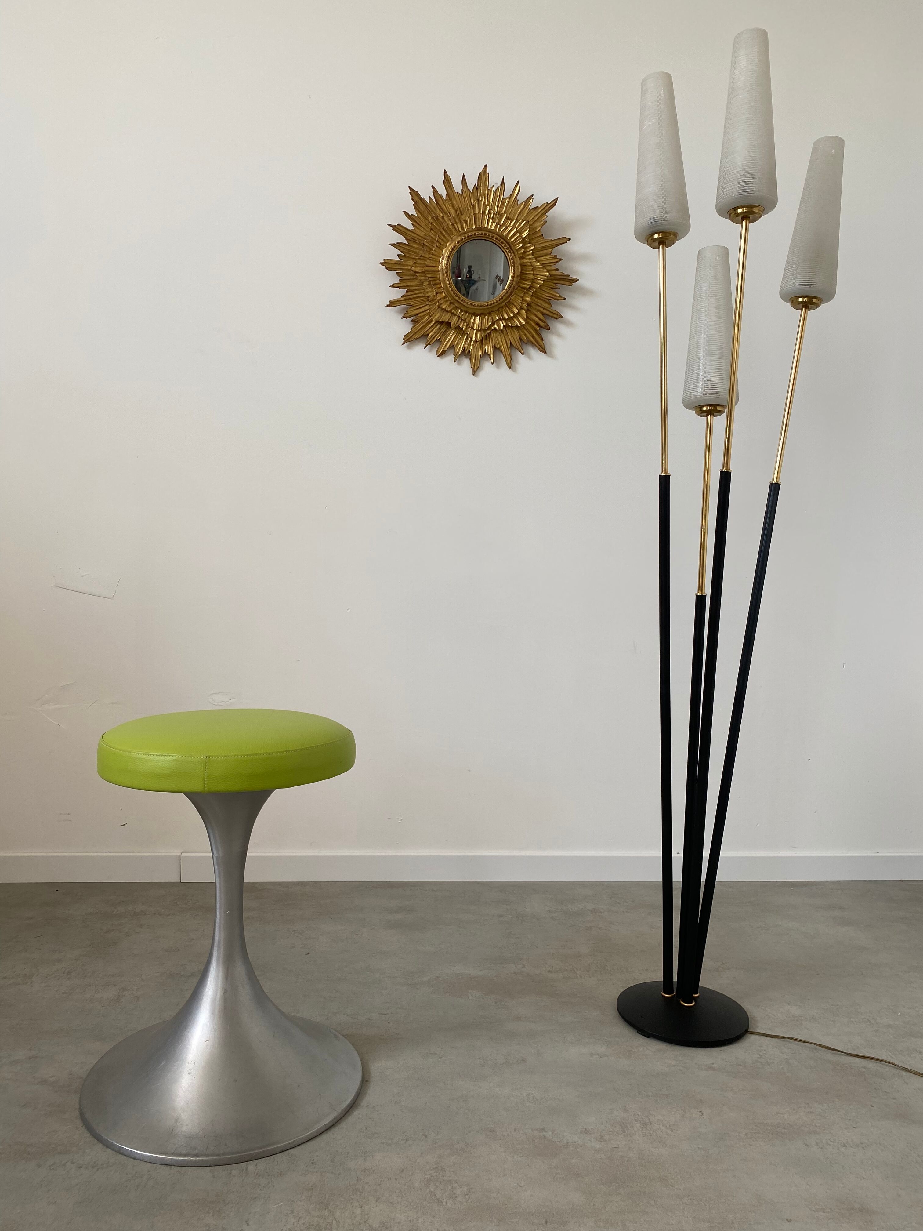 Old Stool Space Age, foot tulip alu metal vintage 70s