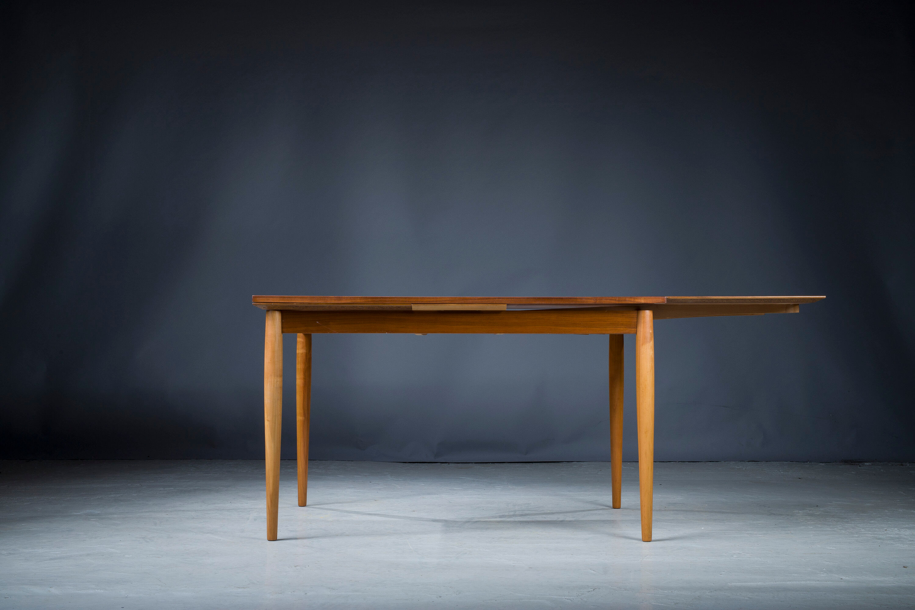 Table Lübke, 1960