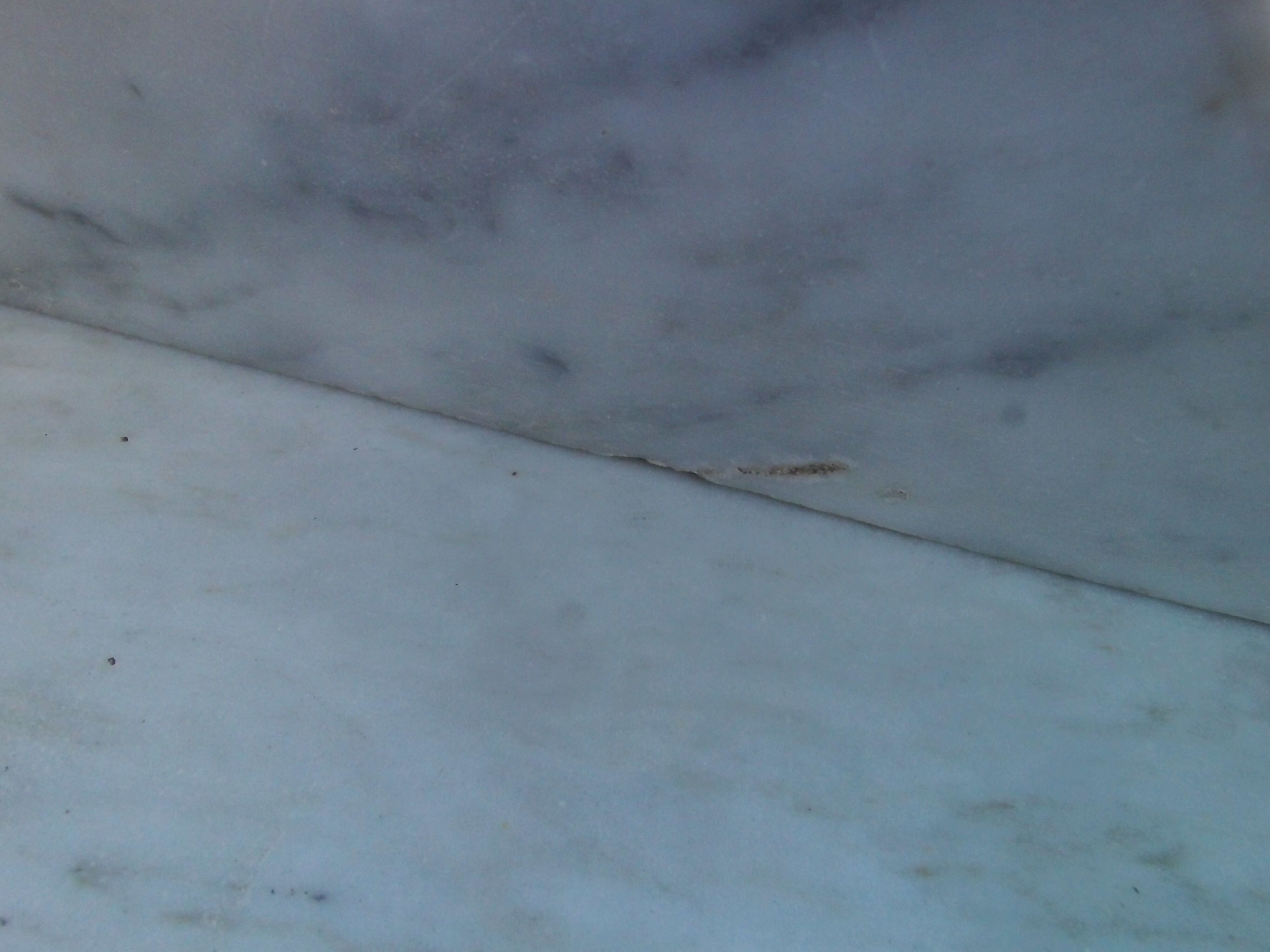 Hairdresser's toilet commodity called 1900 art deco