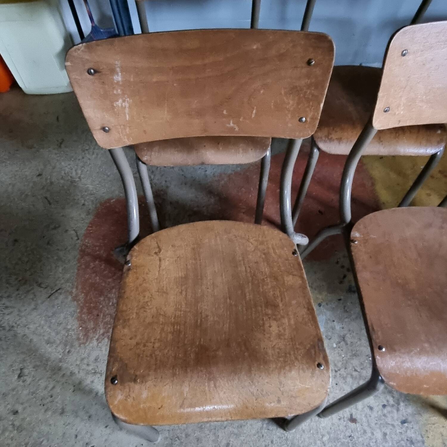 6 vintage school chairs