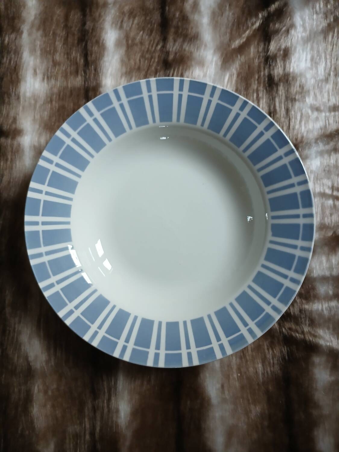 6 mismatched antique deep plates