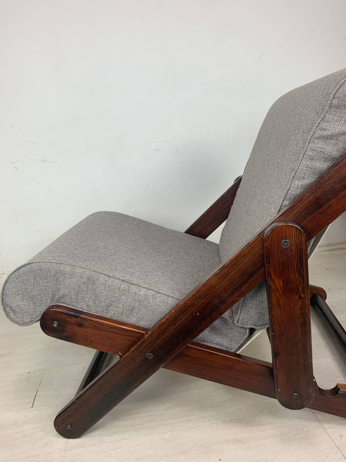 Pair of folding armchairs