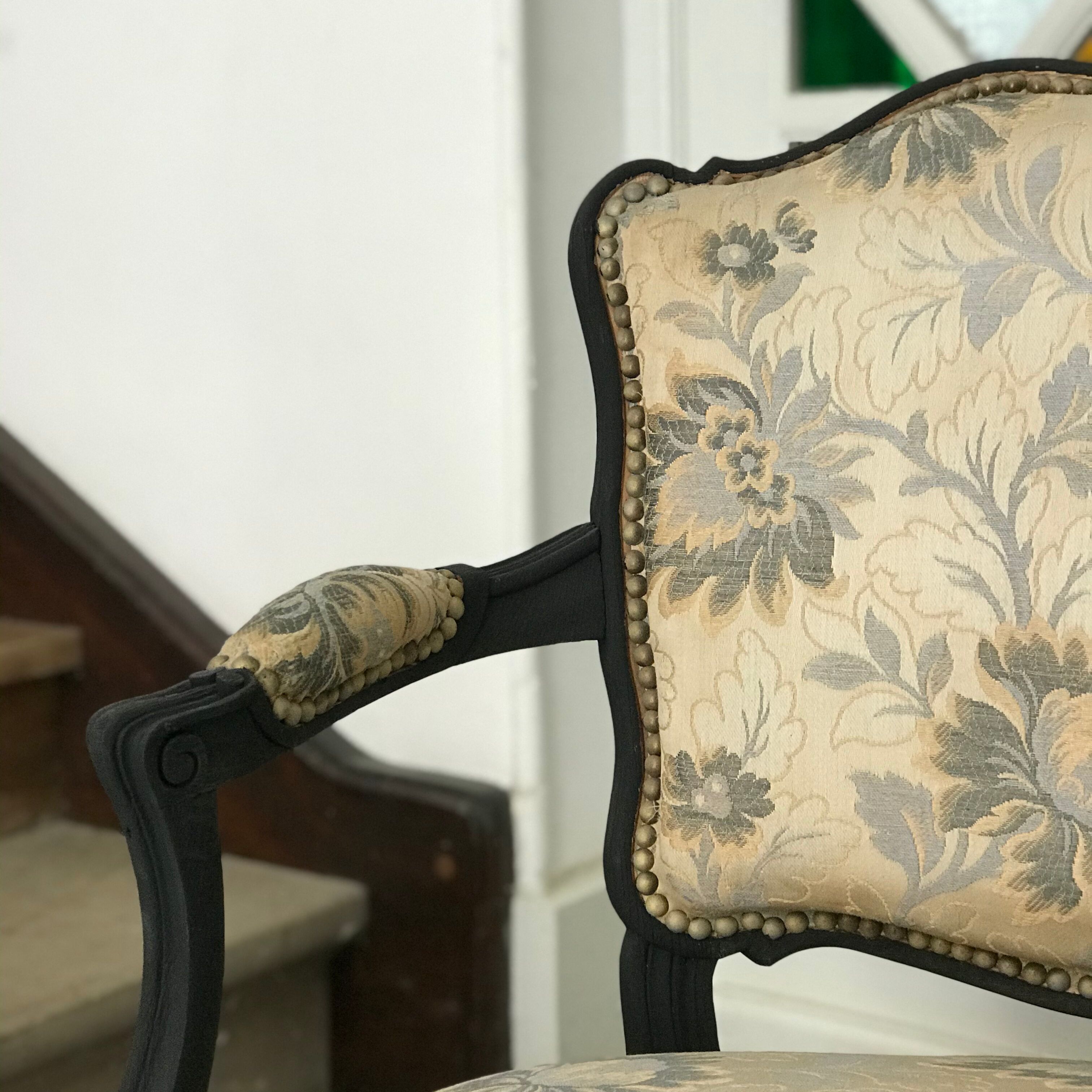 Louis XV Convertible Chair