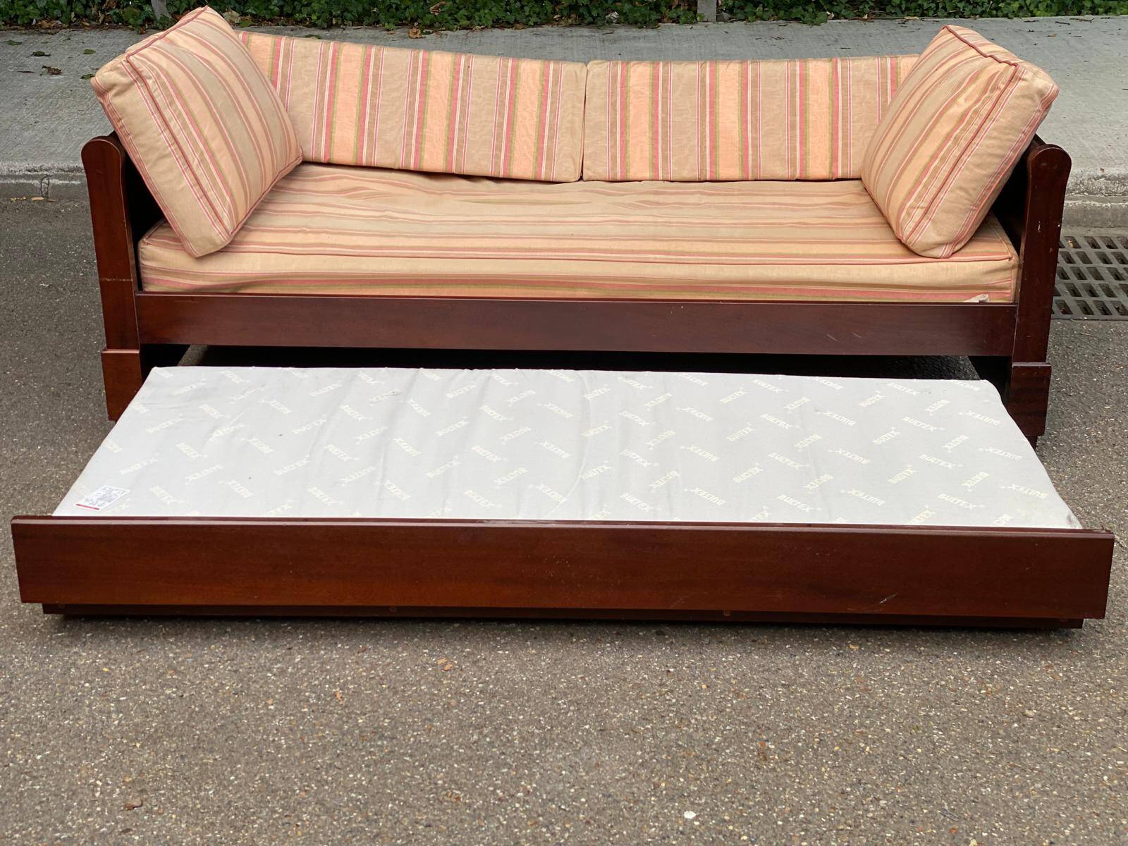 Convertible sofa bed, pull-out bed, solid wood and fabric, 200cm