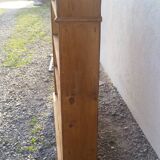 Shallow wooden shelf