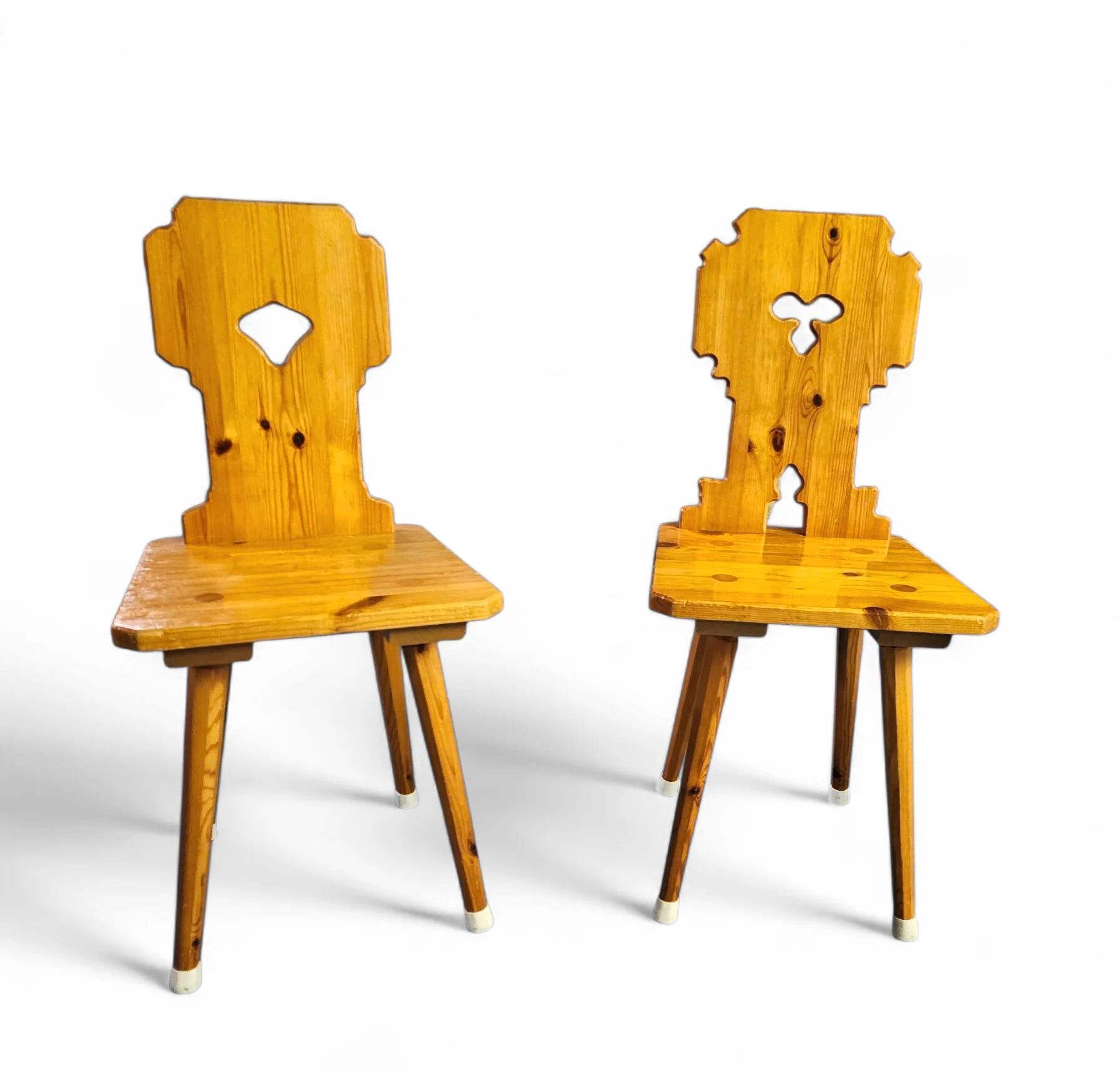 4 x chaises folk / Tyroler / en pin / 1970
