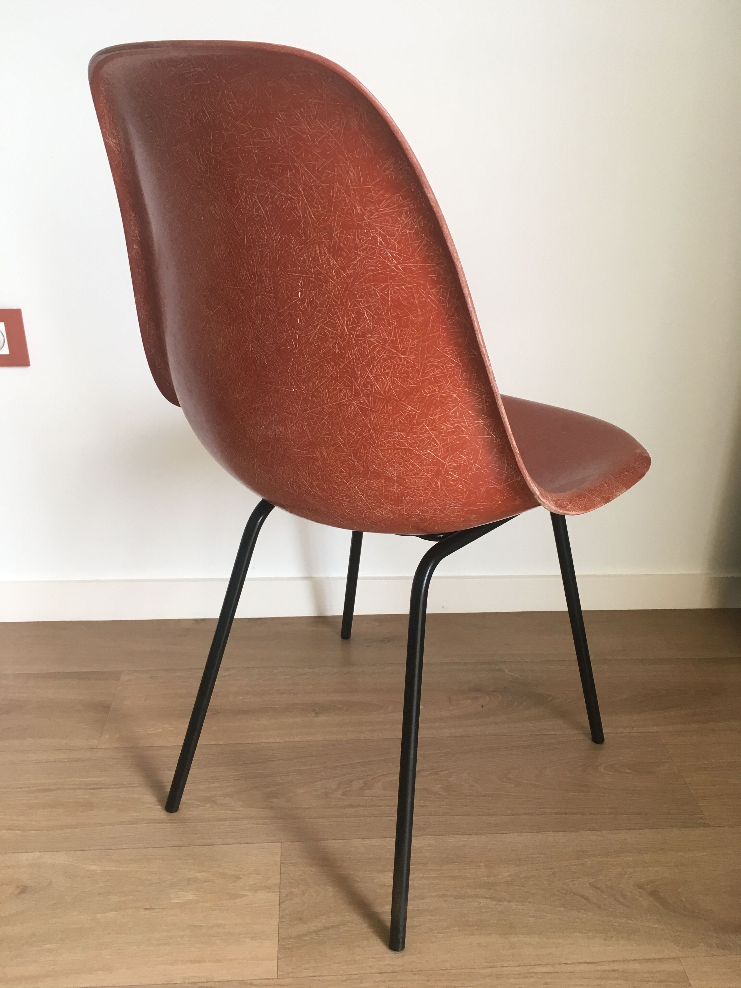 Herman Miller "DSX" chair in fiberglass, Charles & Ray Eames