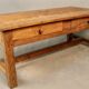 Opening oak coffee table with 2 drawers