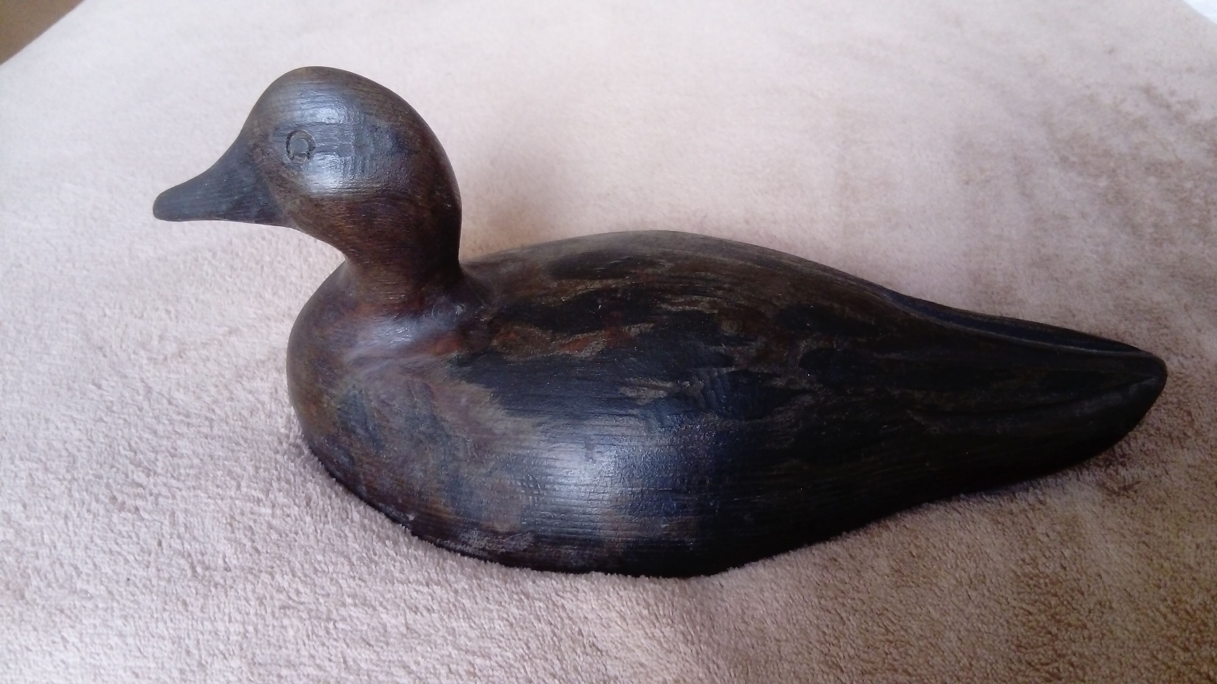 canard décoratif en bois sculpté