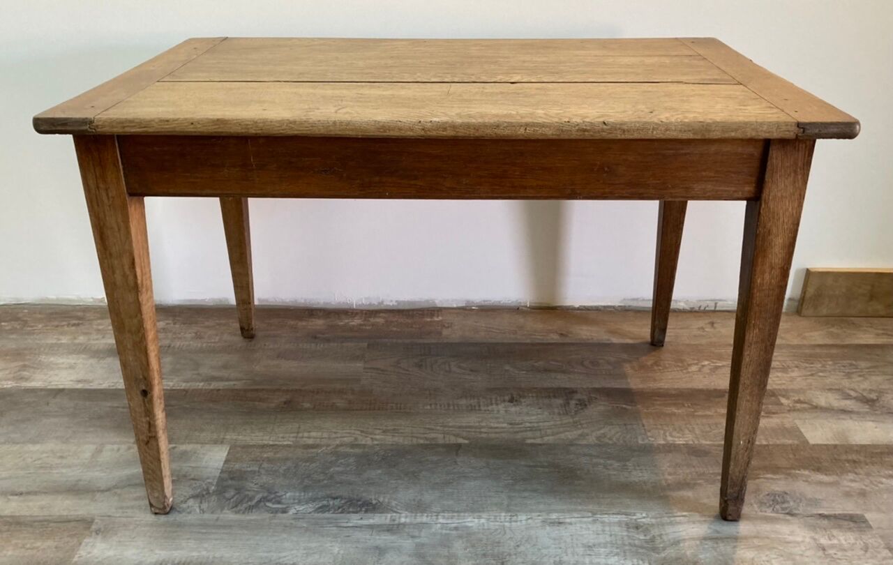 Oak farmhouse table